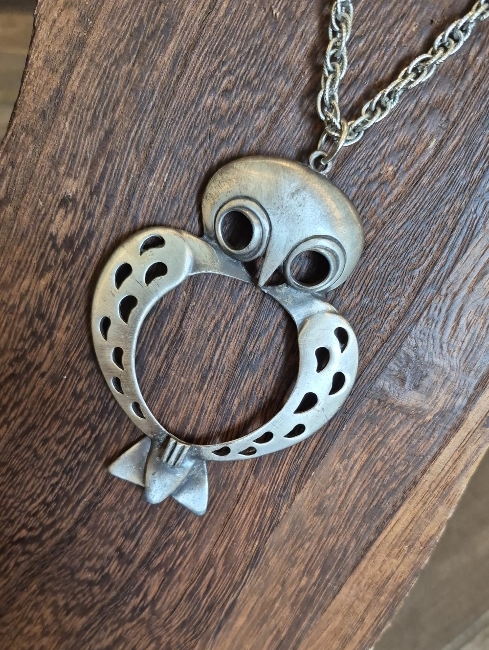 Vtg Large Silver Tone Pewter Owl Pendant Chain-link Necklace, Hook Closure